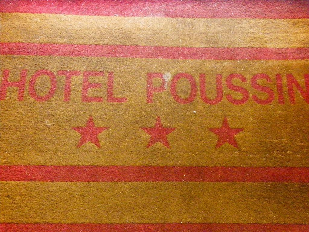 Hotel Poussin París Exterior foto